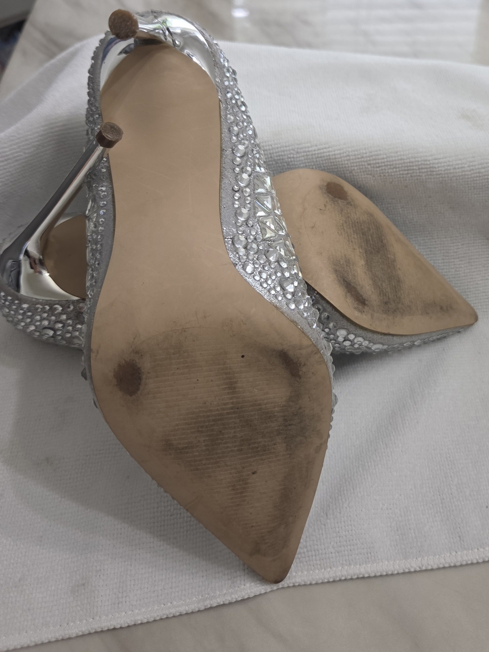 Steve Madden Silver Rhinestone Embellished Pointed Toe Stiletto Pumps Glam Heels - Picture 4 of 4
